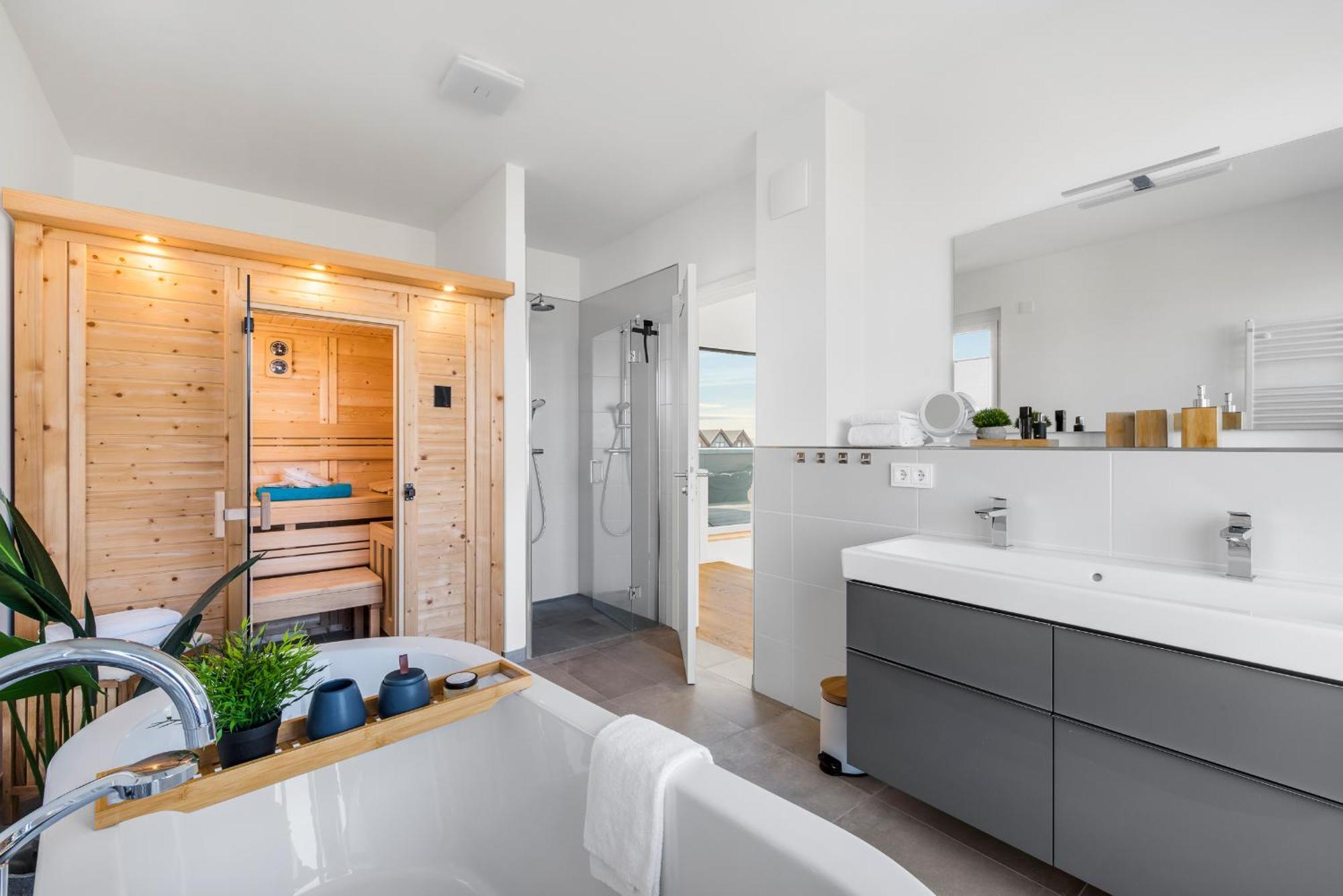 Villa King Erste Lage, Dachterrasse, Meerblick, Carport, Kamin, Sauna, Terrasse, Aussenrolllaeden Ольпеніц Екстер'єр фото